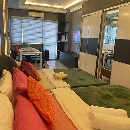 Kys 3 Staycation Near Naia Mall Of Asia Pasay Buitenkant foto