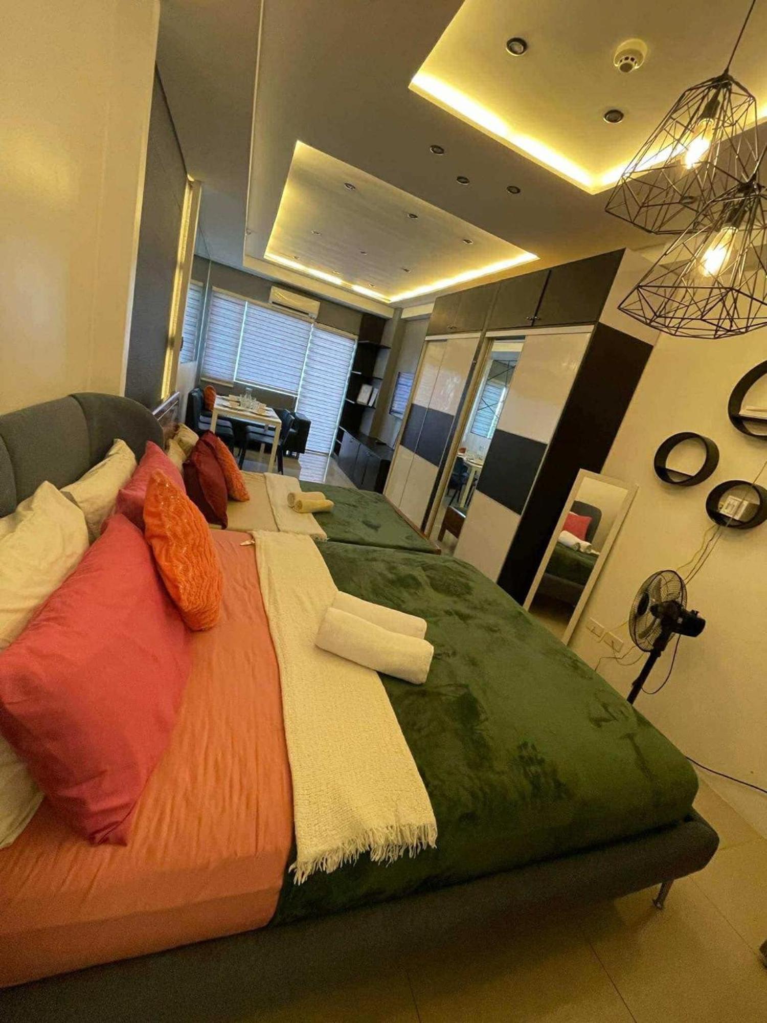 Kys 3 Staycation Near Naia Mall Of Asia Pasay Buitenkant foto